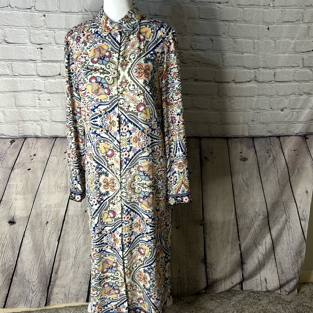 Chico's Paisley Print Tunic in Cream, Navy & Yellowy